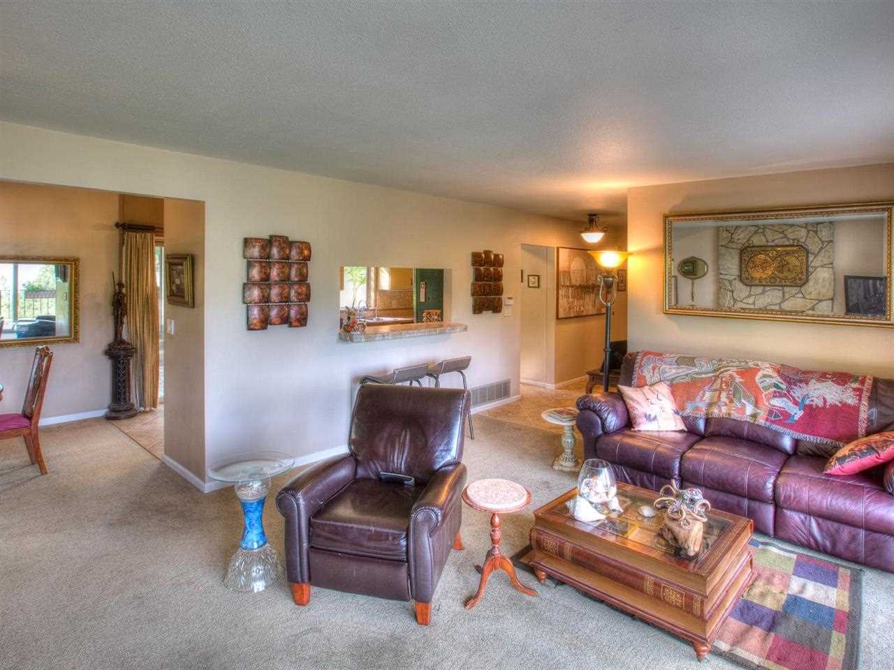 1515 S Garry Rd - Photo 4