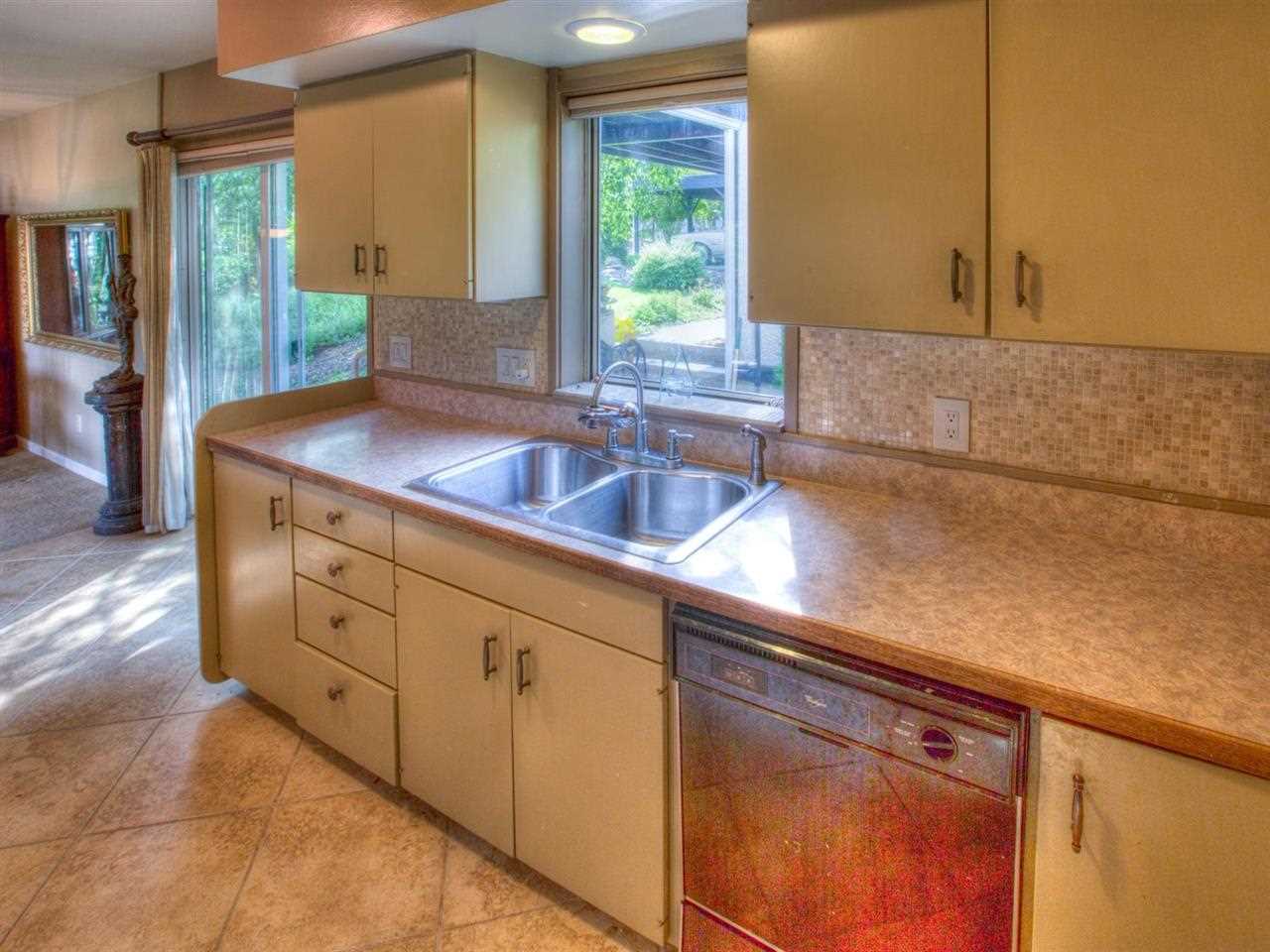 1515 S Garry Rd - Photo 8