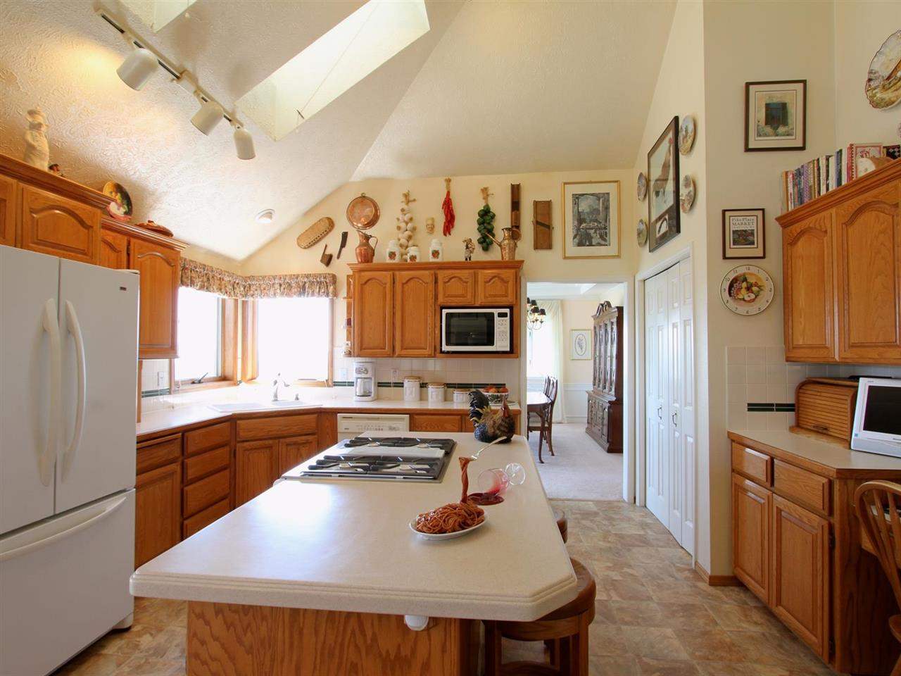 8214 N Panorama Dr - Photo 9