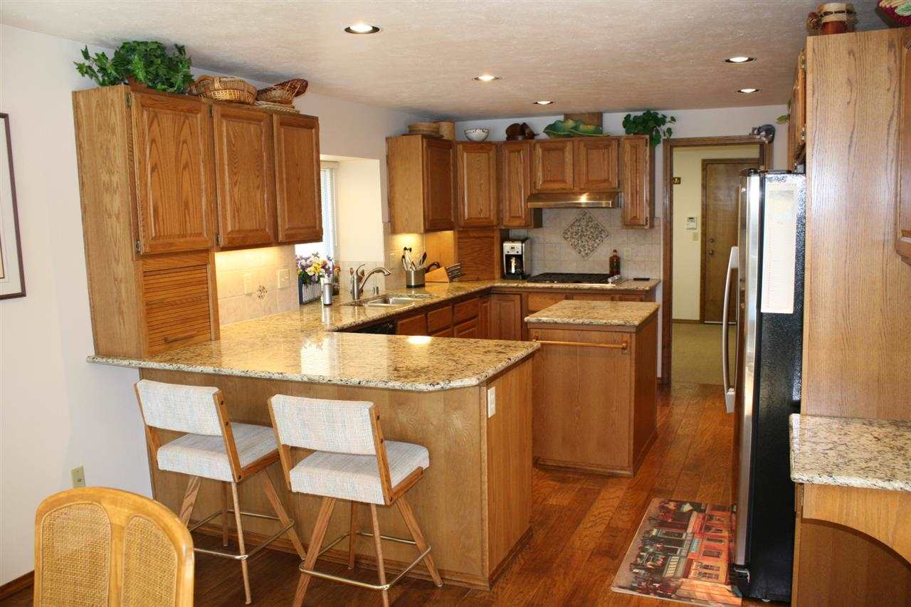 6535 Long Lake Dr - Photo 3