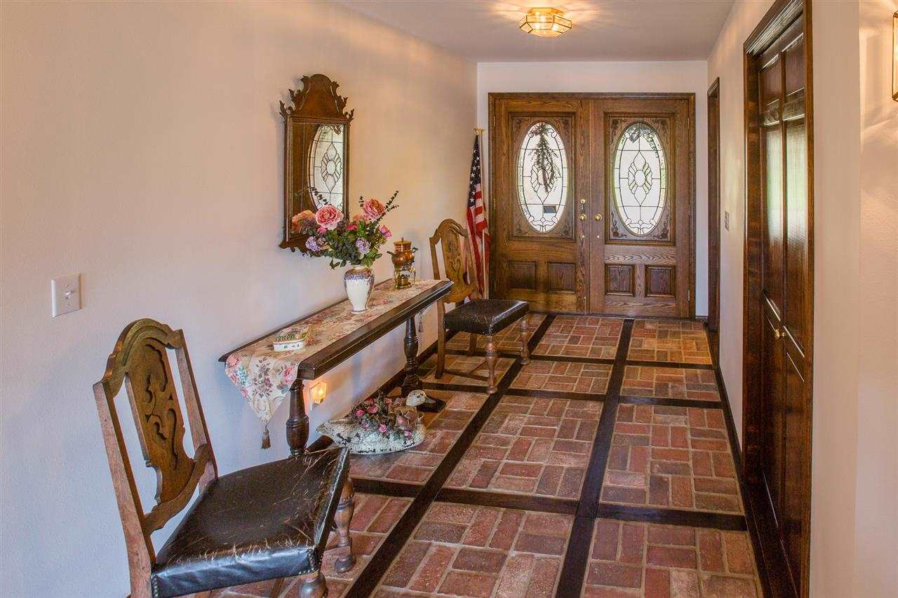 7085 N HWY 291 - Photo 3