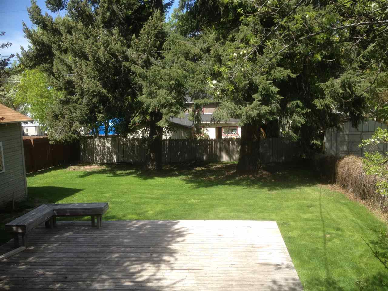 1027 E 13th - Photo 9