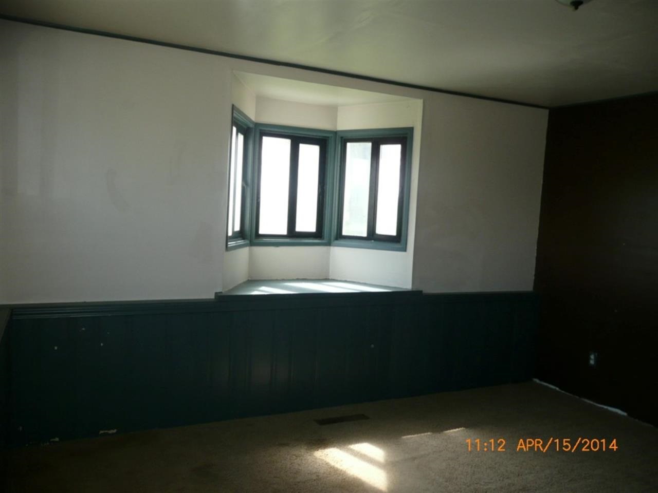 10 Main St - Photo 11
