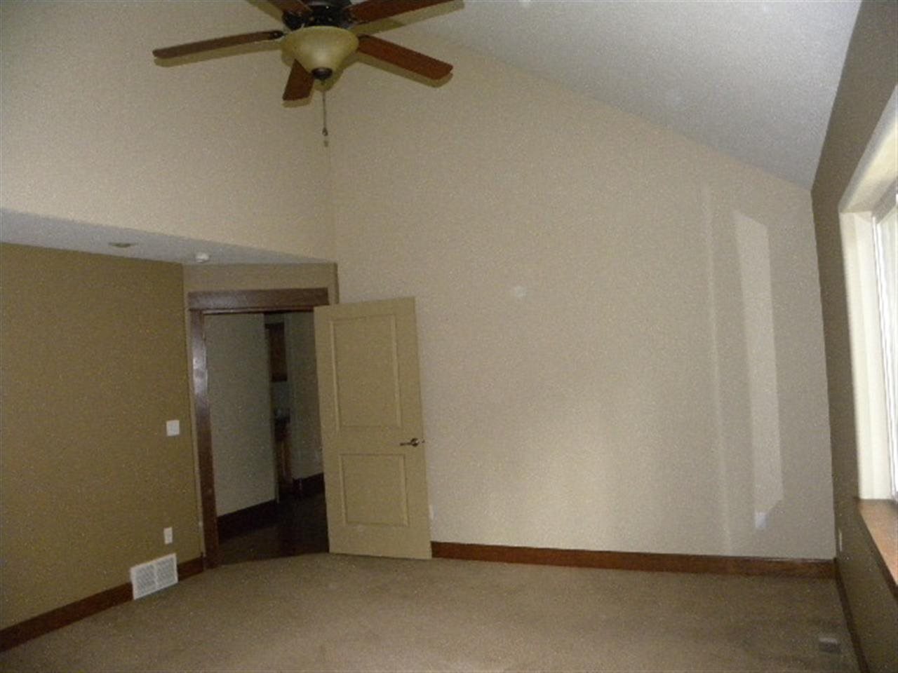 16325 E WHIRLAWAY Ln - Photo 13