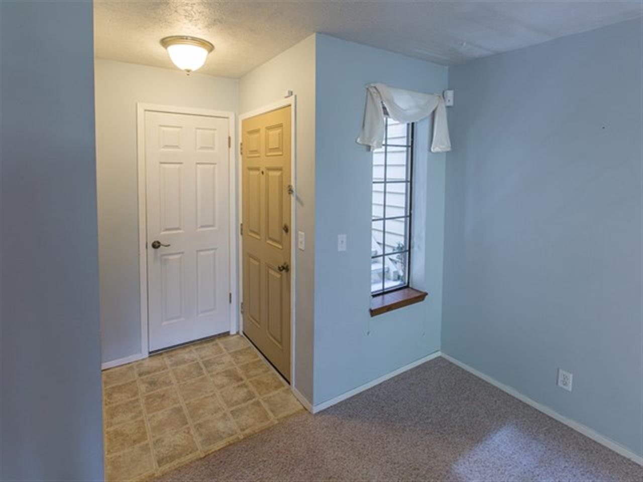 105 S Neyland Ave - Photo 3