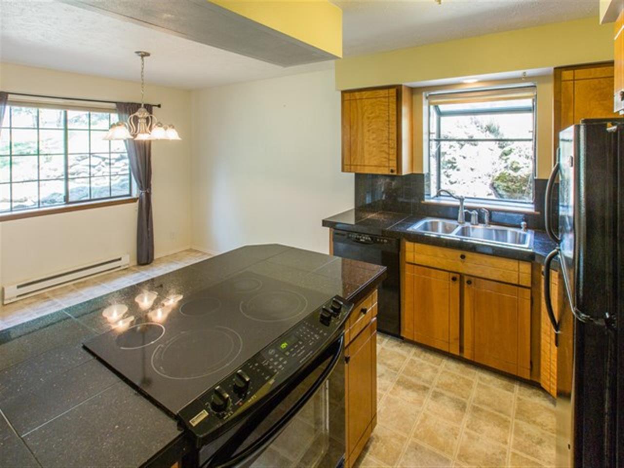 105 S Neyland Ave - Photo 8