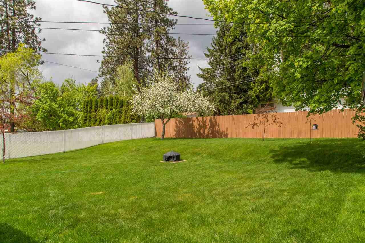 2616 W Beacon Ave - Photo 20
