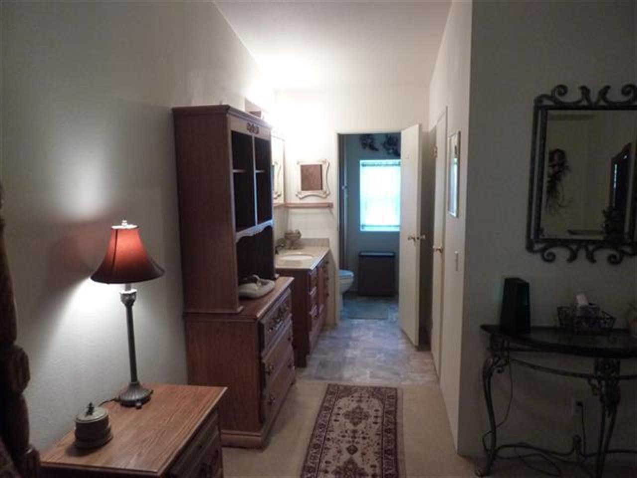427 E 5th - Photo 11