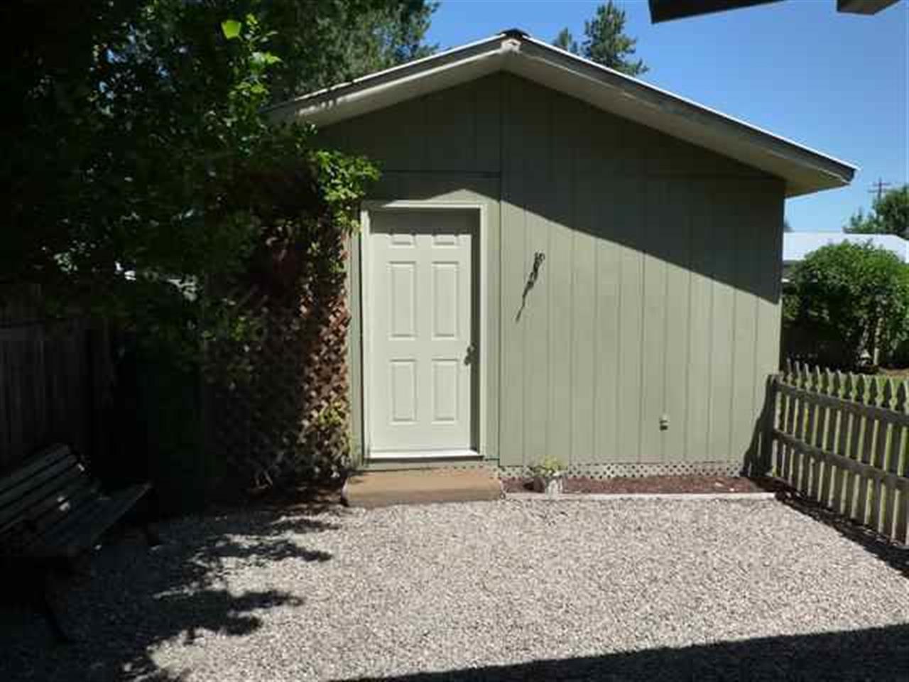 427 E 5th - Photo 20