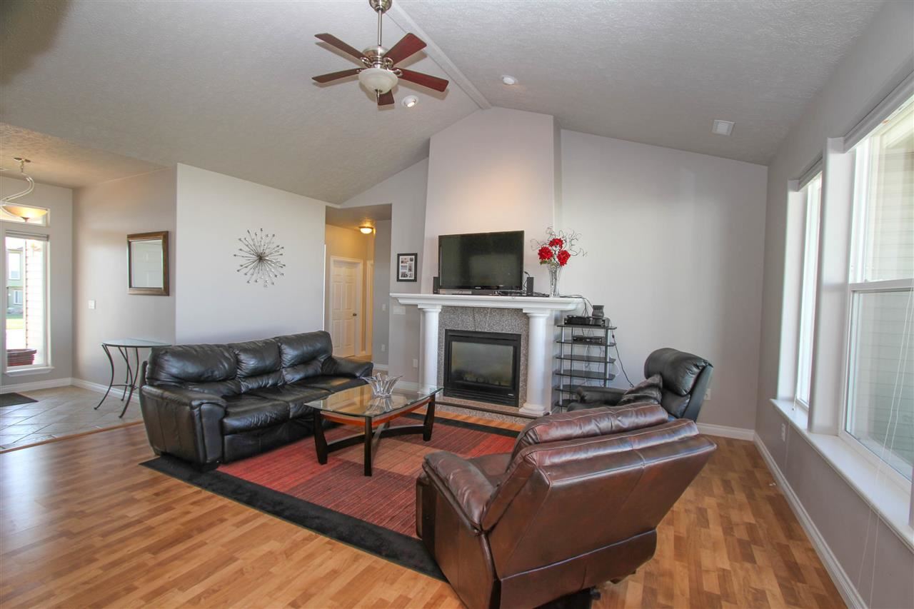 9017 N WARREN St - Photo 4
