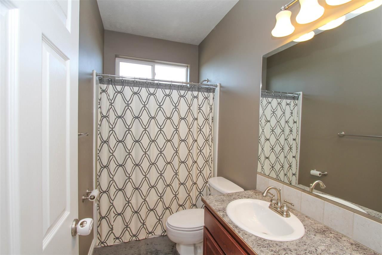 9017 N WARREN St - Photo 6