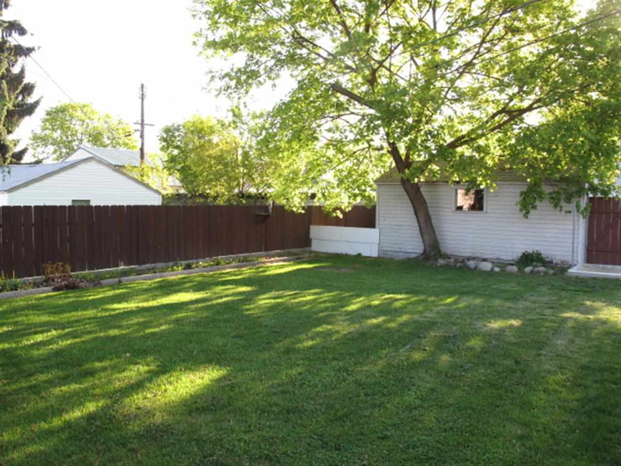 2611 E Mission Avenue - Photo 18