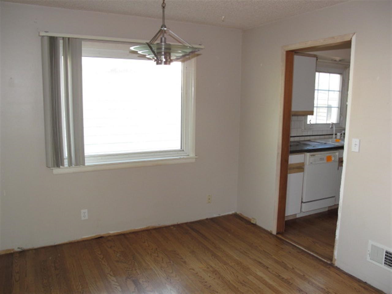 2611 E Mission Avenue - Photo 5