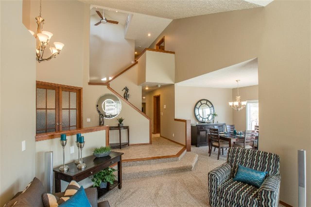 2011 E Westminster Ln - Photo 5