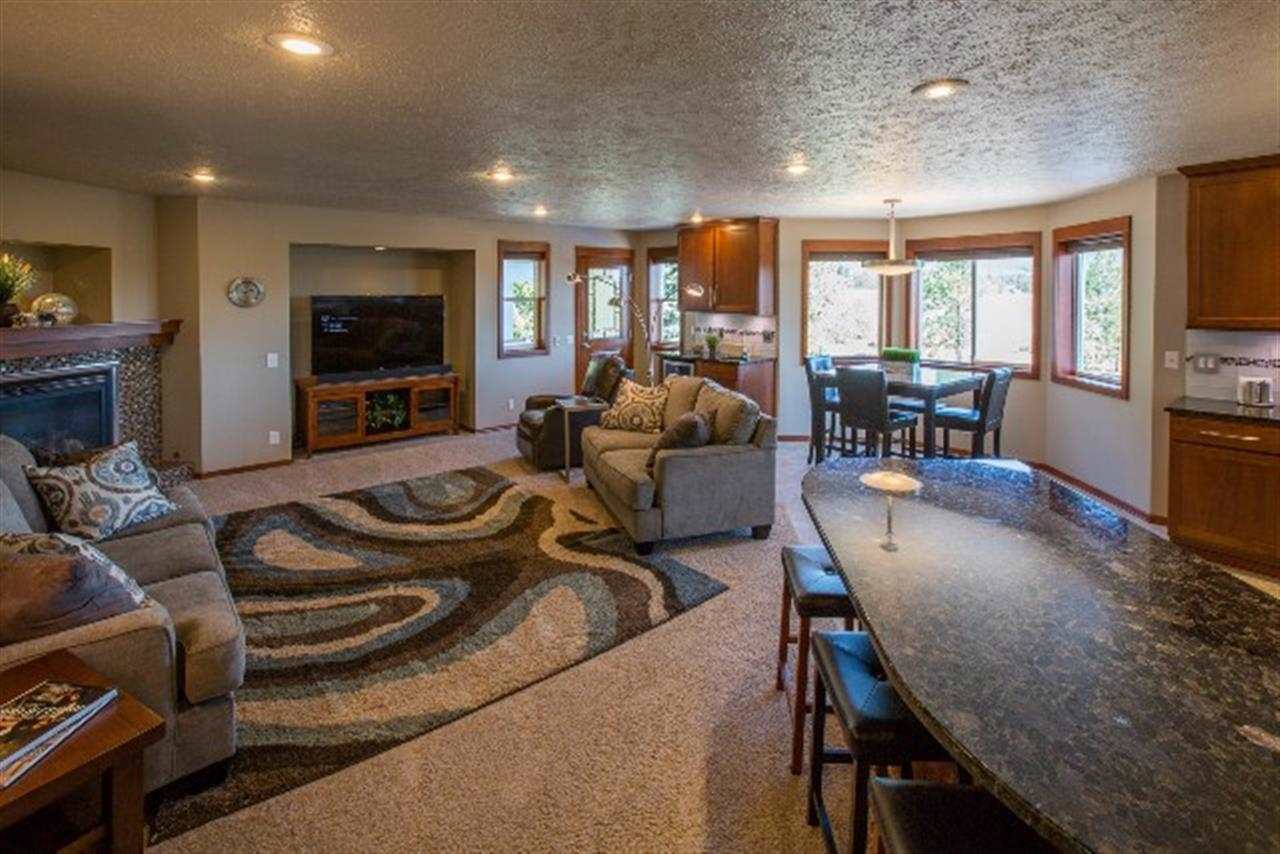 2011 E Westminster Ln - Photo 8
