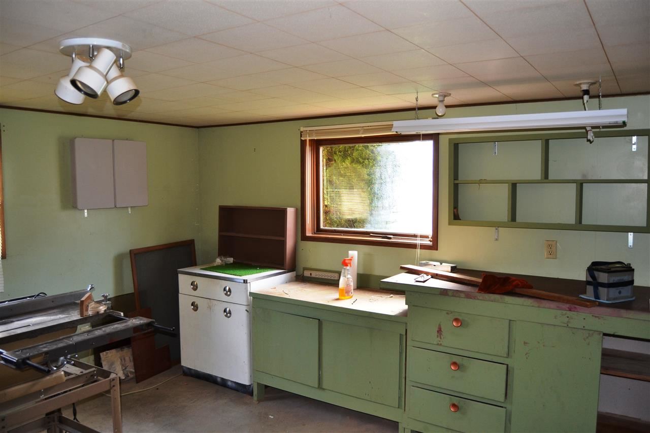 2715 W Woodside Ave - Photo 13