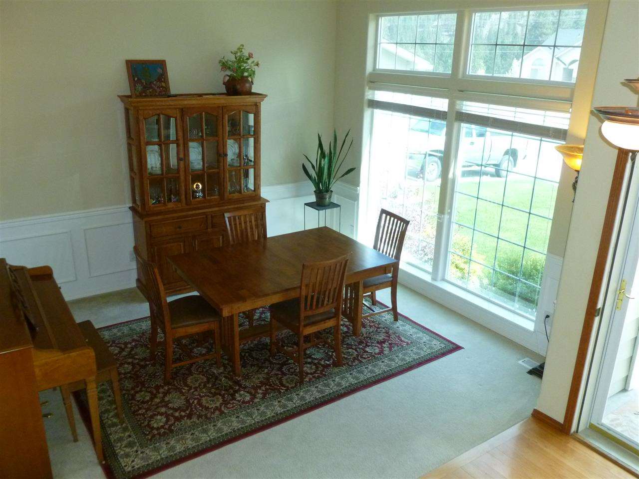 5908 S DIVISION - Photo 2