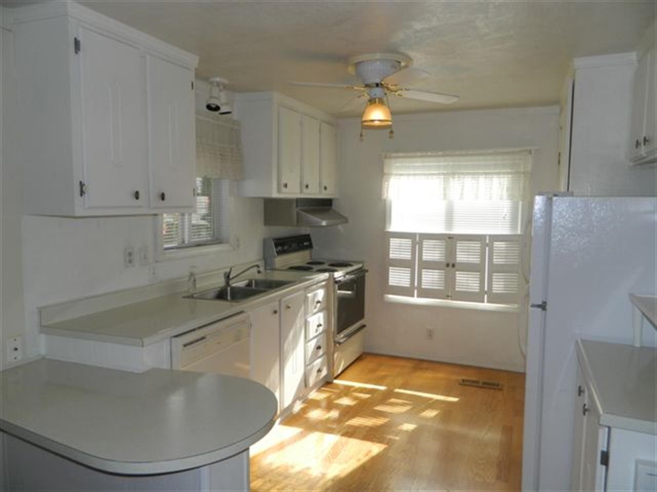 3231 W Boone Ave - Photo 8