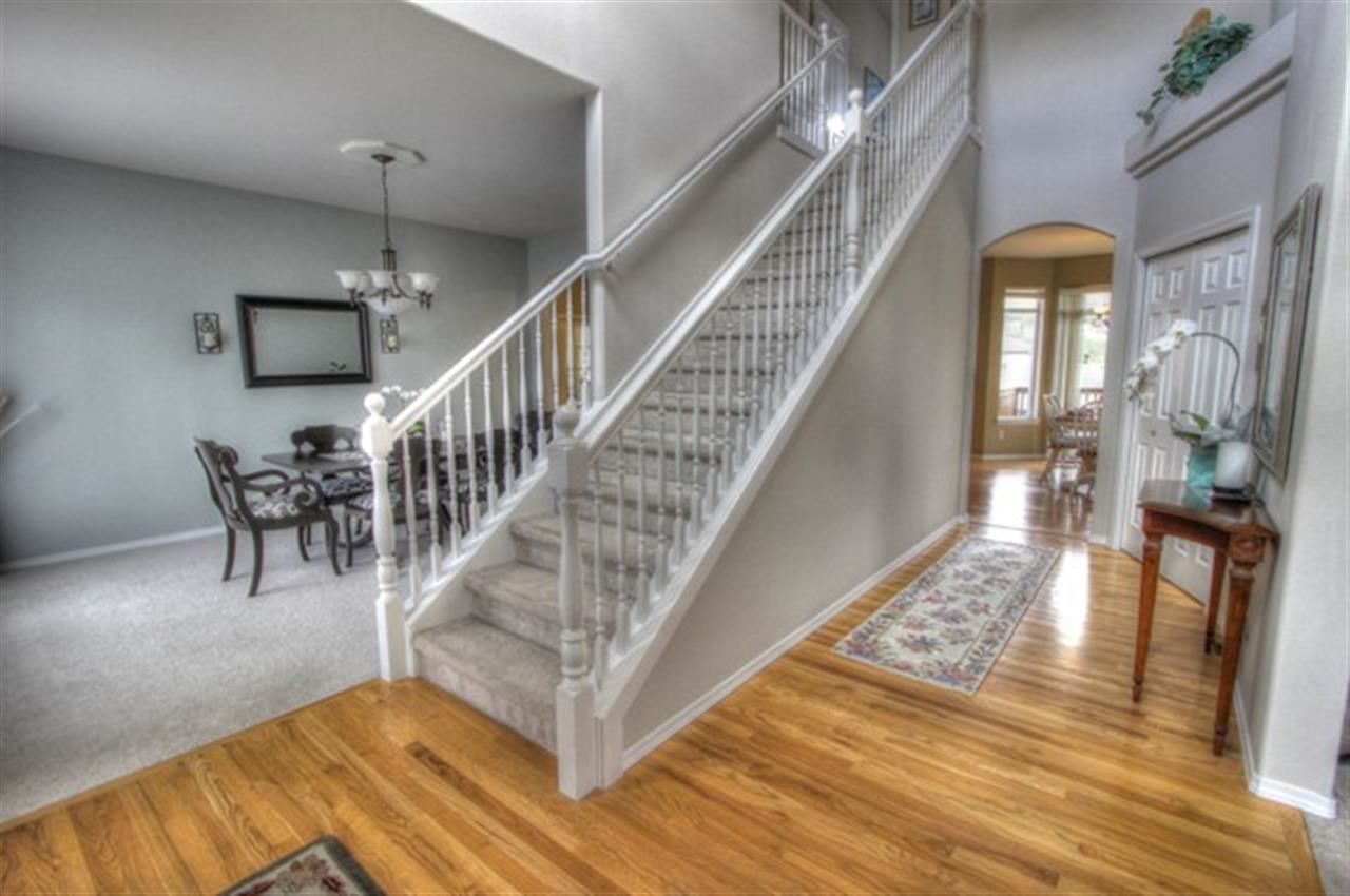615 N Homestead - Photo 4