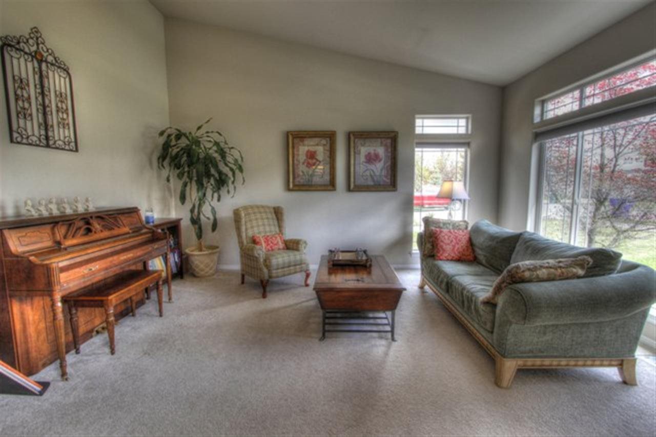 615 N Homestead - Photo 5