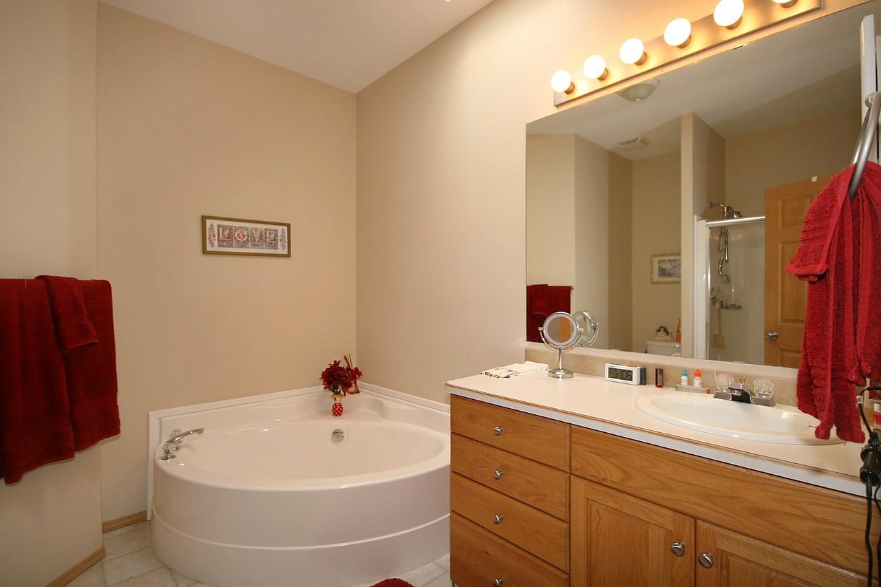 10502 N Maximillian - Photo 14