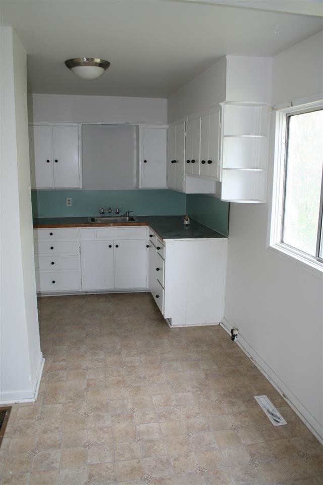 1620 E Ostrander Ave - Photo 6