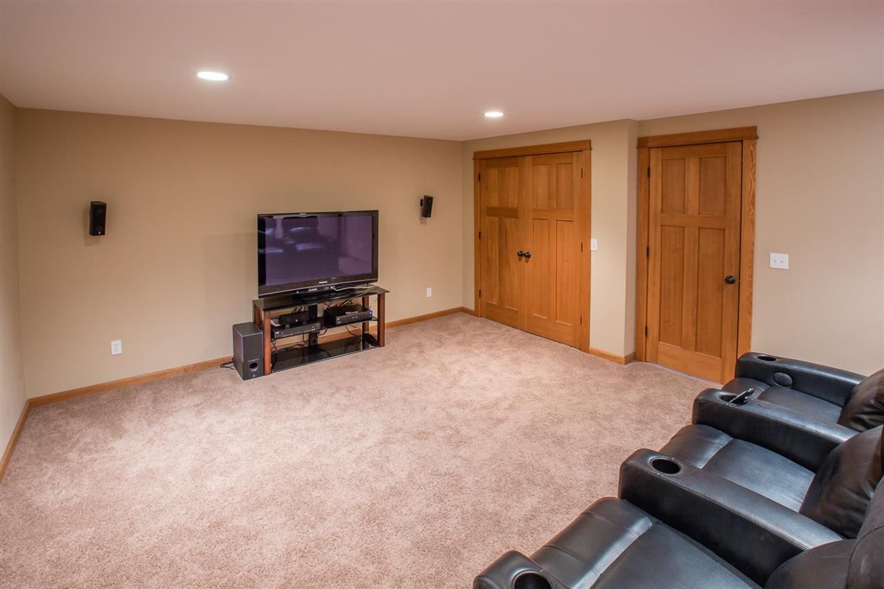 72 Glendale Dr - Photo 12