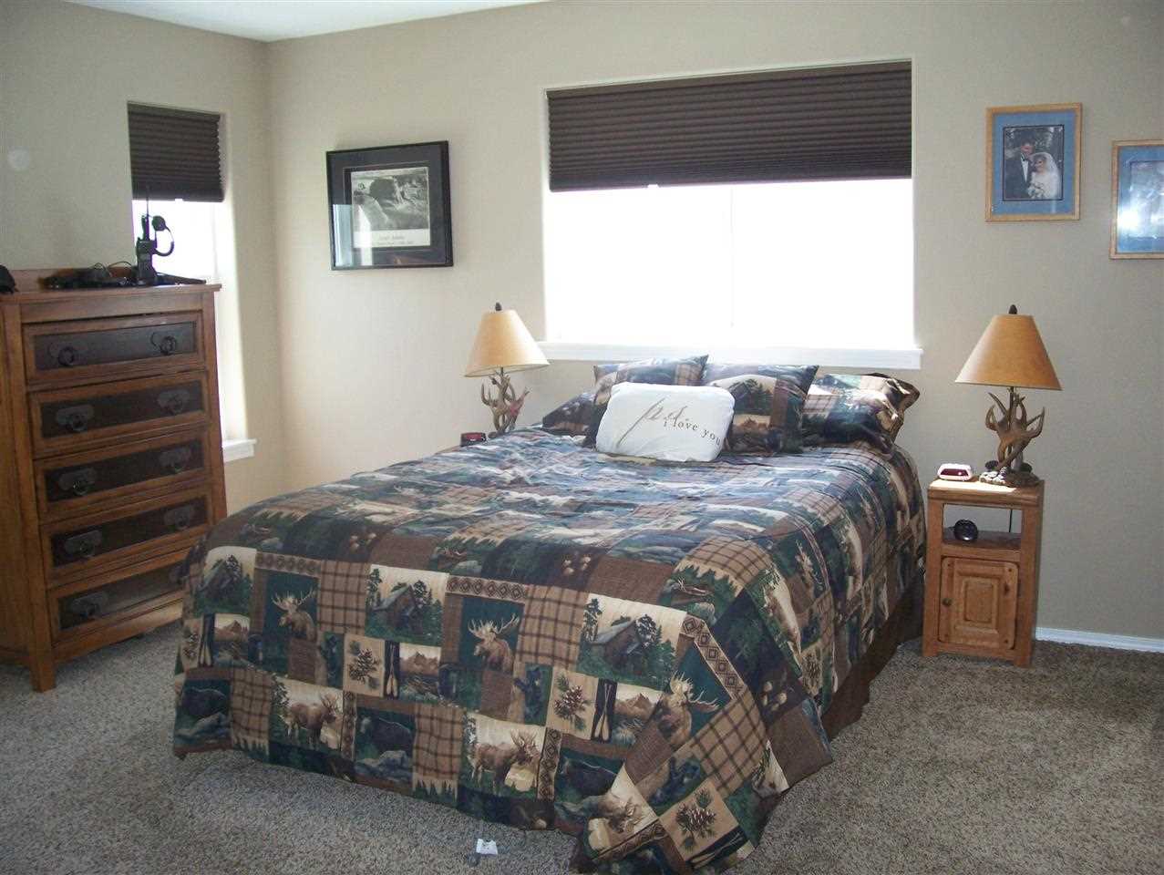 392 Glendale Dr - Photo 8