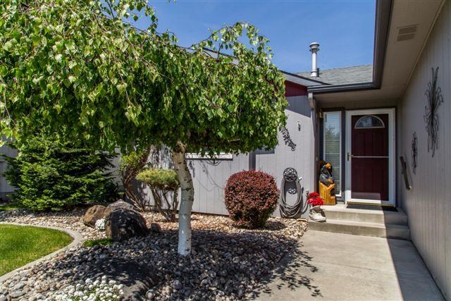 1611 E Sharpsburg Ave - Photo 3