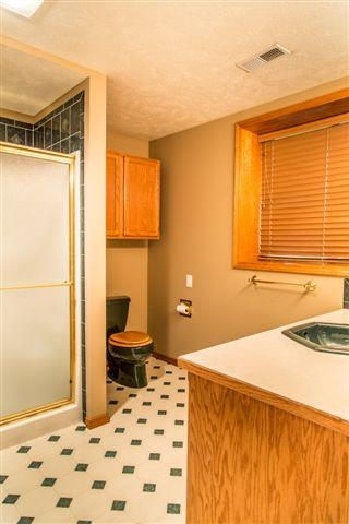 115 W Rolland Ave - Photo 16