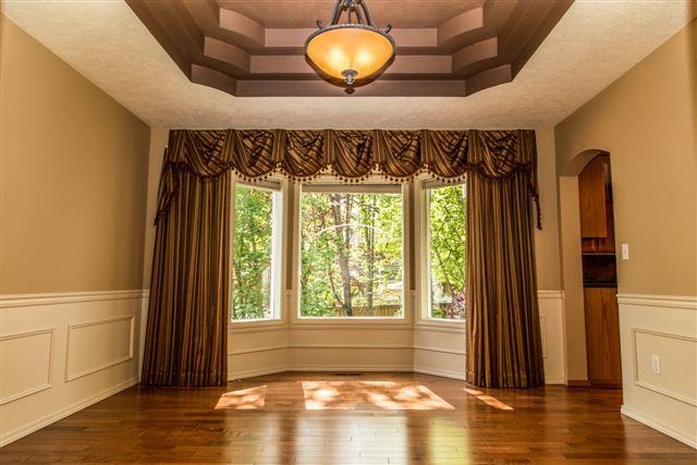 115 W Rolland Ave - Photo 4