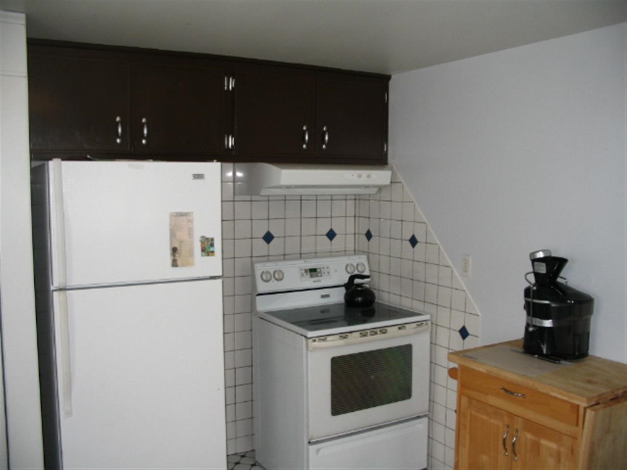 618 E Longfellow - Photo 7
