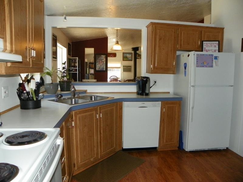 6608 Lake Forest Dr - Photo 3
