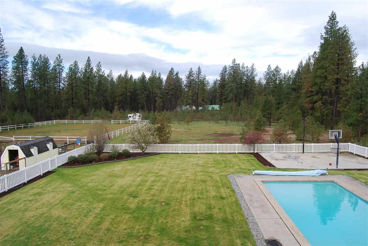 23111 N Elk Chattaroy Rd - Photo 11
