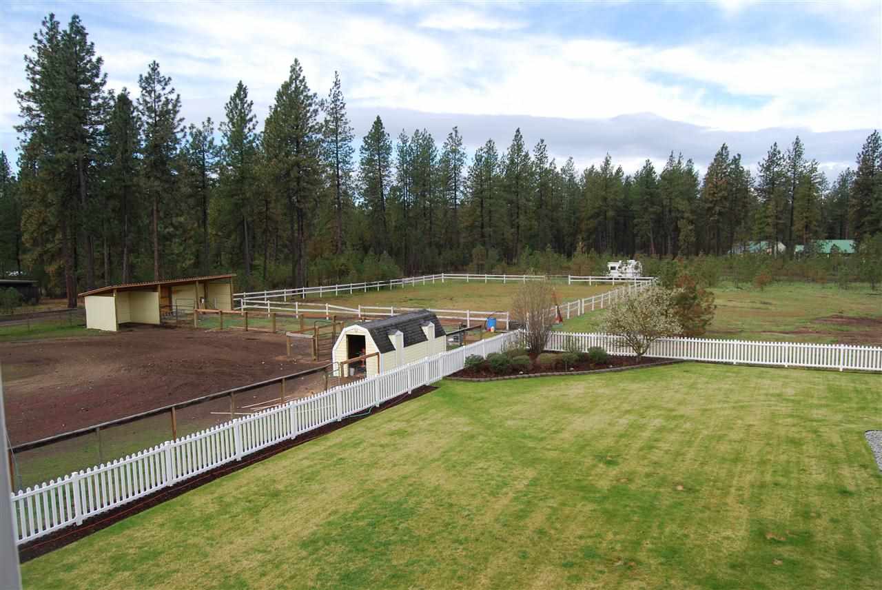 23111 N Elk Chattaroy Rd - Photo 17