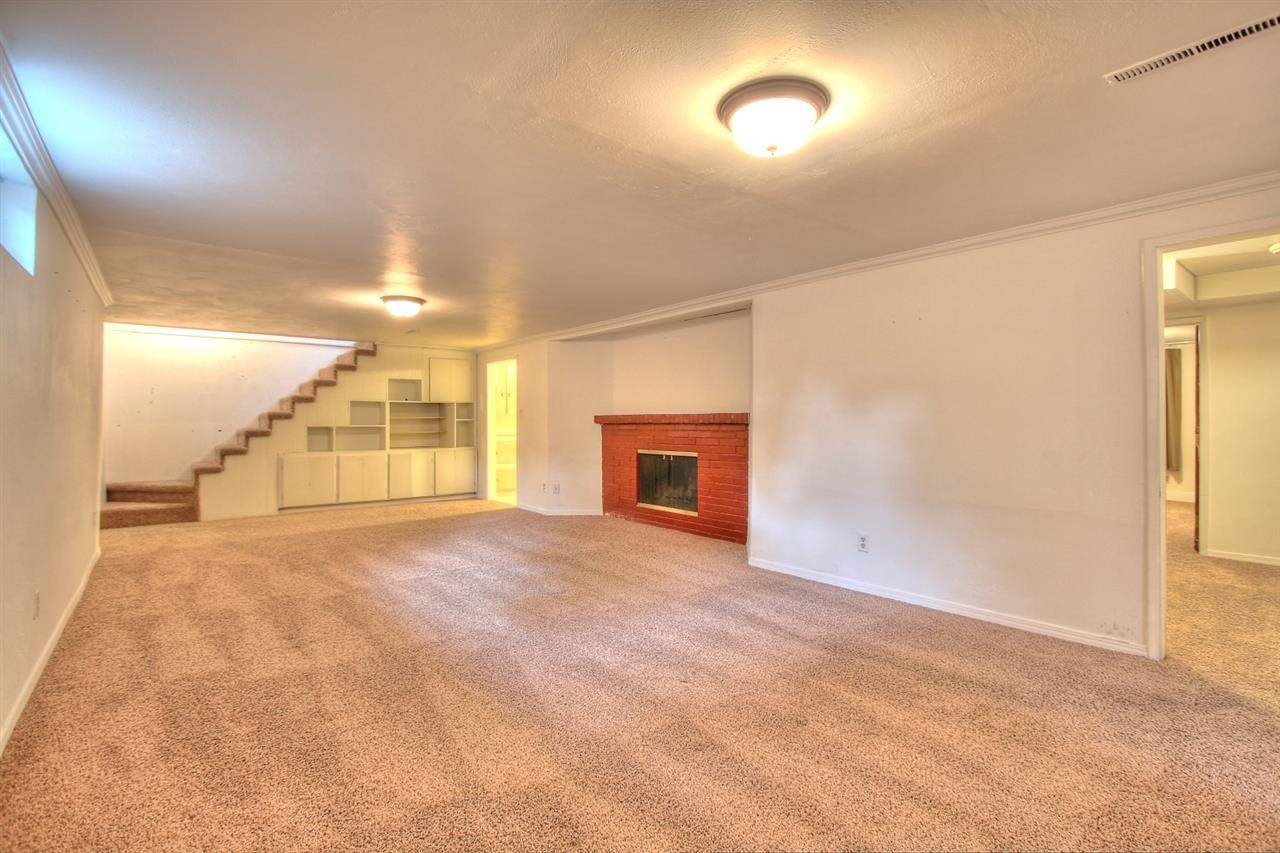 3003 W Woodside Ave - Photo 15