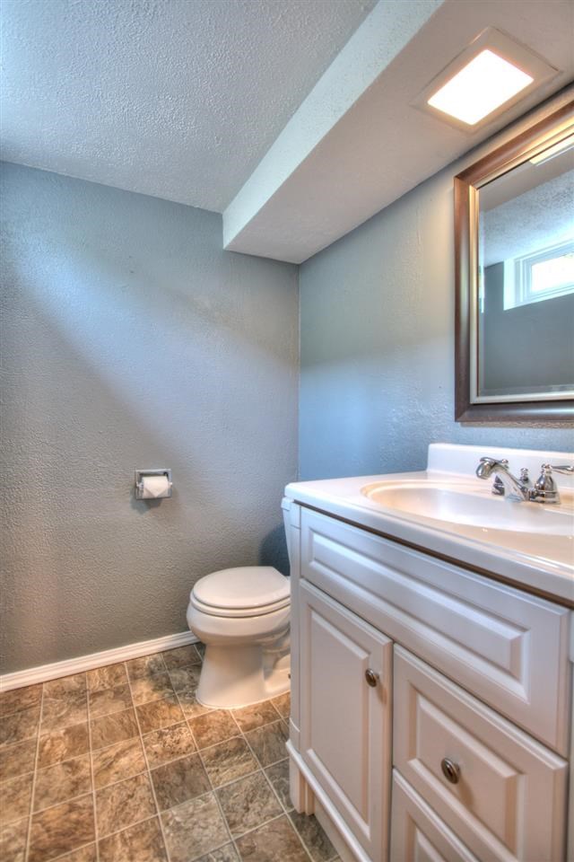 3003 W Woodside Ave - Photo 16