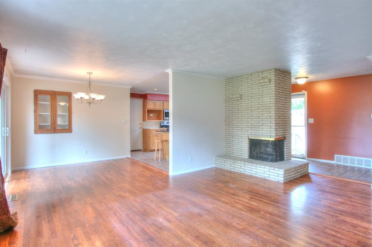 3003 W Woodside Ave - Photo 7