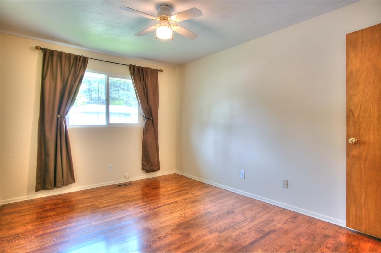 3003 W Woodside Ave - Photo 10