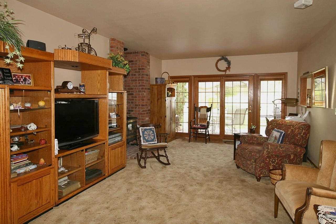 40552 Evan Rd - Photo 4