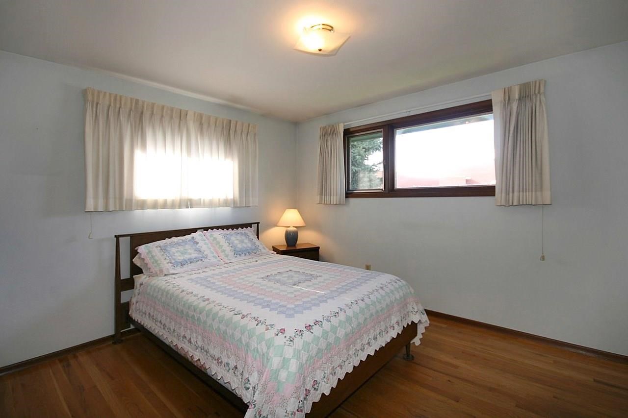 2325 W Longfellow - Photo 14