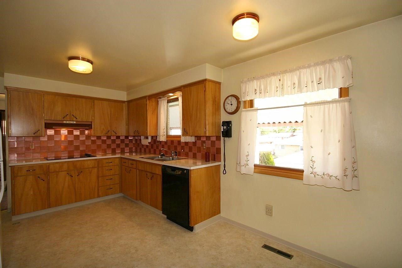 2325 W Longfellow - Photo 7