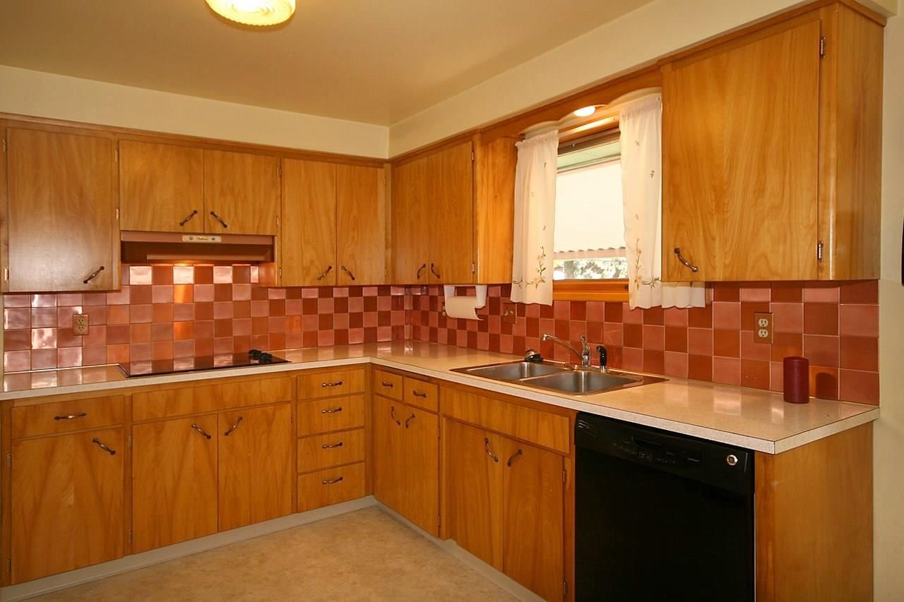 2325 W Longfellow - Photo 8