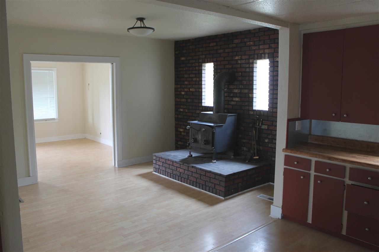 1613 N Cedar - Photo 3