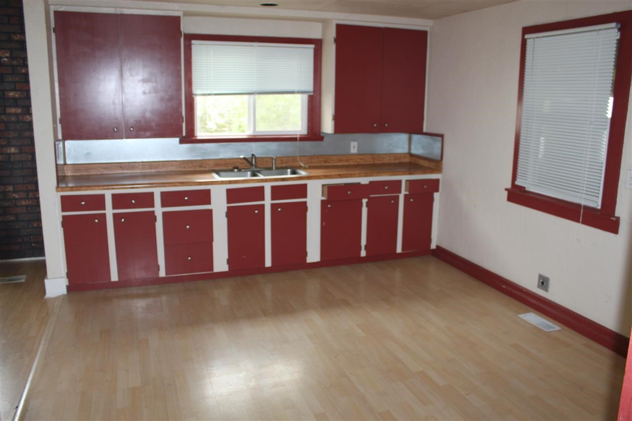 1613 N Cedar - Photo 4