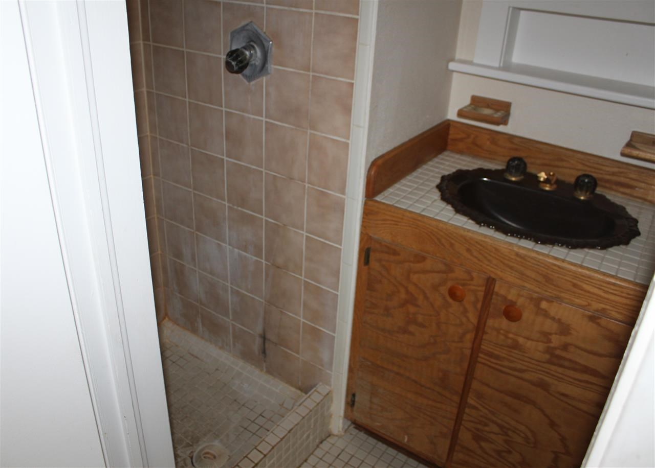 1613 N Cedar - Photo 6