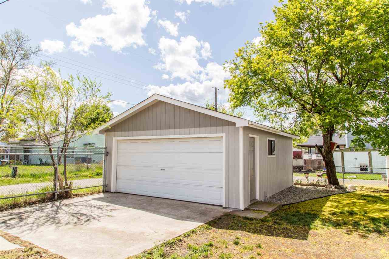 1732 E Everett Ave - Photo 19