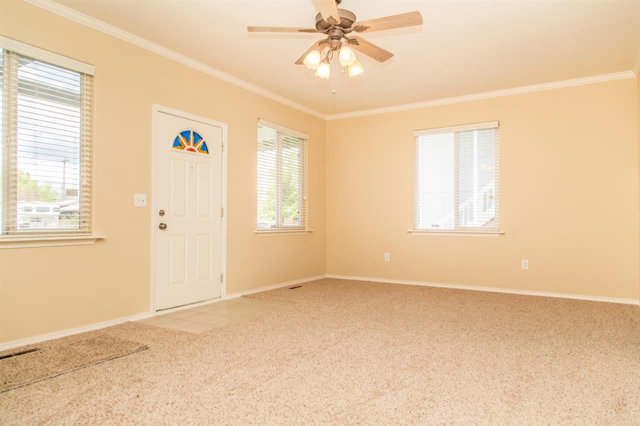 1732 E Everett Ave - Photo 3