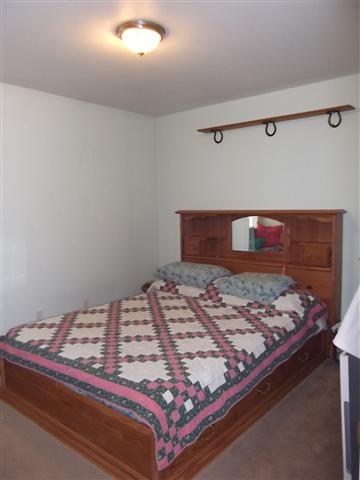 11212 E 4th Ave - Photo 4