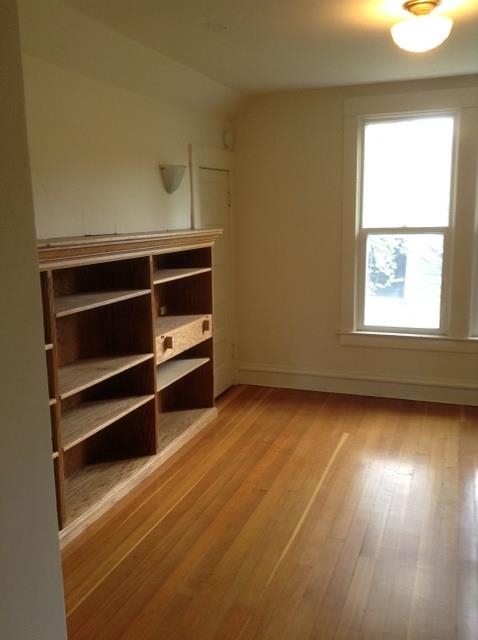 978 E 11th Ave - Photo 9